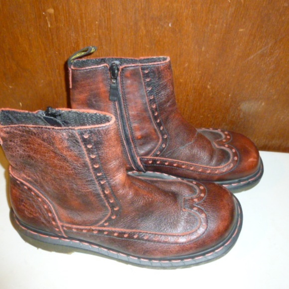 Dr Martens Red Antiqued Finish Ankle Boots US 7.5 - Picture 2 of 8